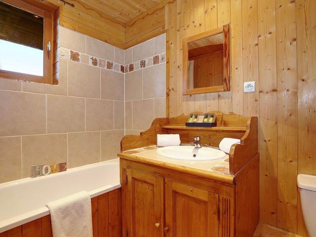 Chalet de luxe 8 chambres avec sauna et parking à Courchevel La Tania FR-1-575-232 - La Tania