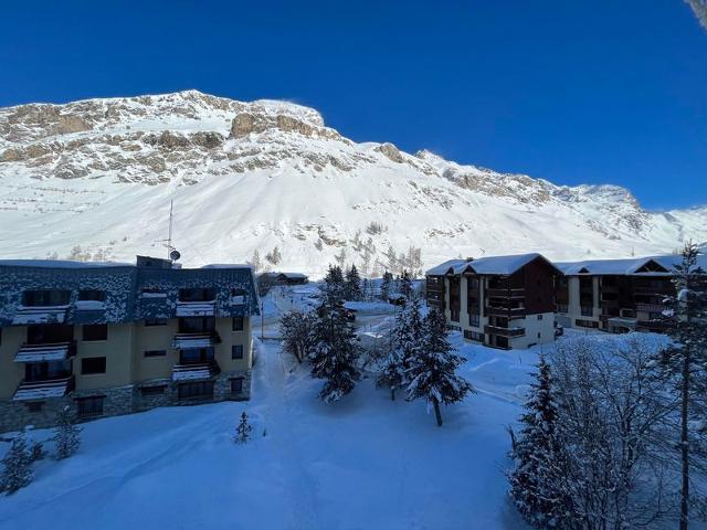 Studio cosy sans Wifi ni parking, proche pistes et commodités FR-1-694-352 - Val d’Isère Centre