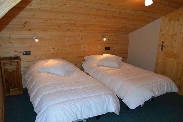 Chalet Chalet Marie CMR COSY & SKI LIFT 10 Pers. - Châtel