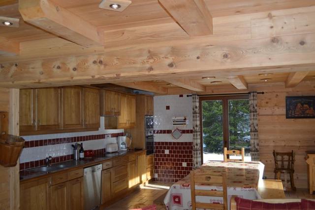 Chalet Chalet Marie CMR COSY & SKI LIFT 10 Pers. - Châtel