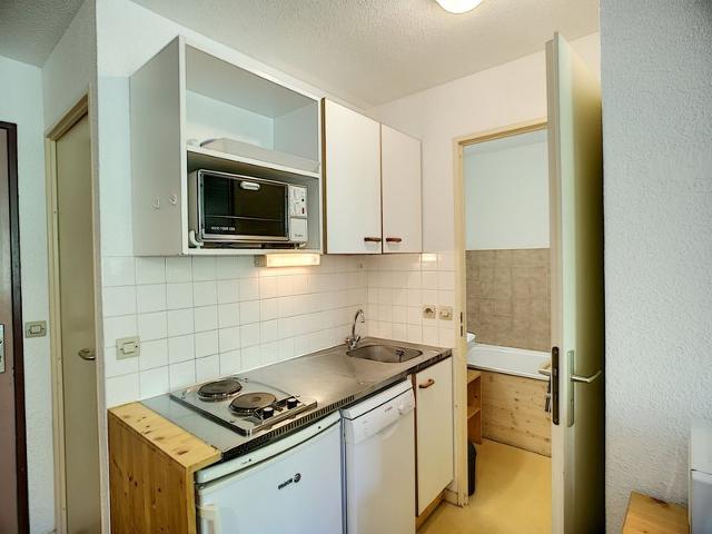 Appartement au pied des pistes, 2 pièces pour 4 pers, parking gratuit, Wi-Fi, Les Menuires FR-1-178- - Les Menuires Bruyères