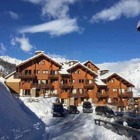 Hameau des Ecrins 46973 - Puy Saint Vincent