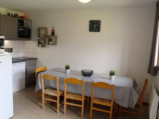 Appartement 10 pers, balcon sud, prox. pistes, Ascenseur FR-1-162-341 - Superdévoluy