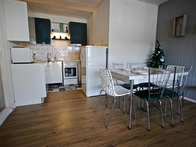 Appartement lumineux 2 pièces, 6 pers, balcon, lave-linge, parking FR-1-340-84 - Chamrousse