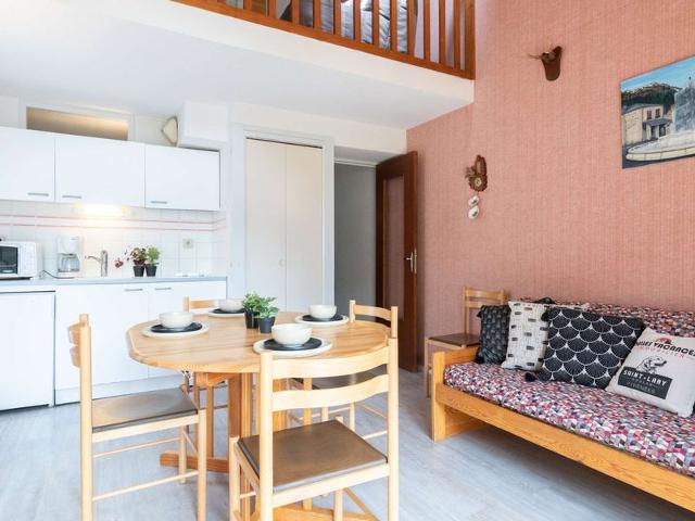 Duplex ensoleillé pour 6 personnes avec balcon et parking à Saint-Lary village FR-1-296-188 - Saint Lary Soulan