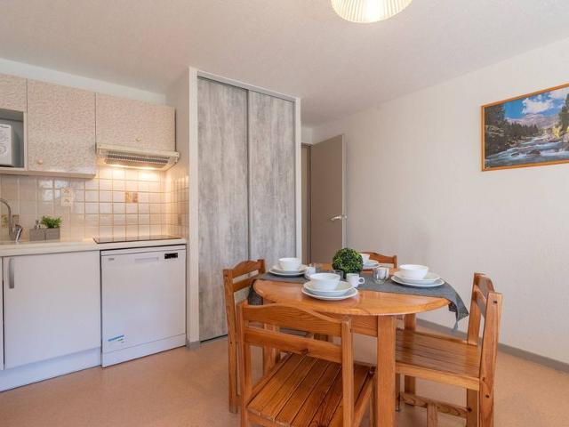 Appartement au calme, 6 pers, proche centre Saint-Lary, balcon sud, parking, navette pistes FR-1-296 - Saint Lary Soulan