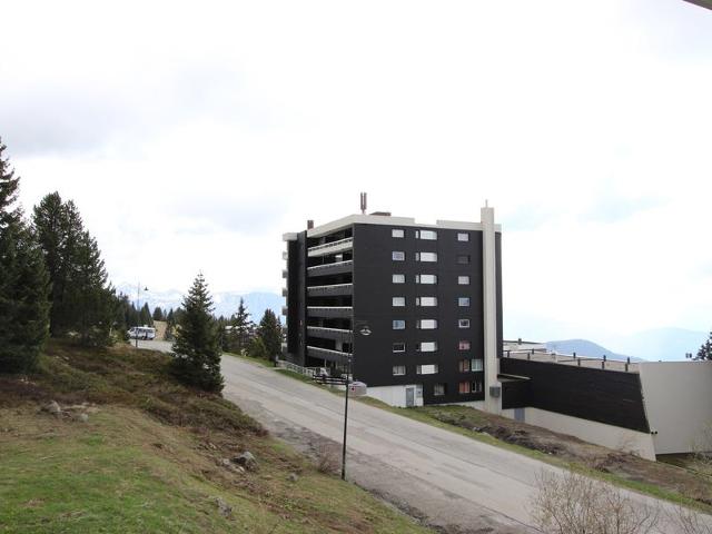 Grand 3 pièces au pied des pistes avec balcon FR-1-340-169 - Chamrousse