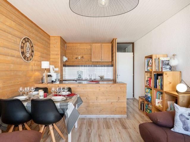 Studio 3* ambiance Montagne, balcon sud, proche pistes et centre station FR-1-340-160 - Chamrousse