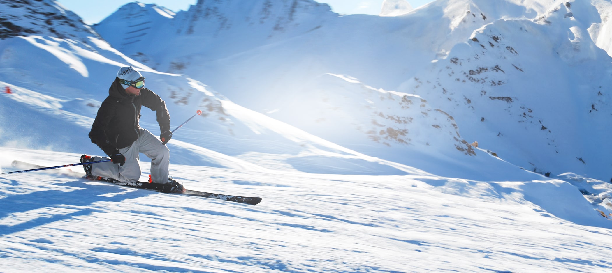 skier au cœur des montagne